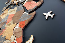 Φόρτωση εικόνας στο εργαλείο προβολής Συλλογής, Ξύλινος τρισδιάστατος παγκόσμιος χάρτης σε plexiglass - (203 x 130) / Με ονόματα