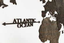 Φόρτωση εικόνας στο εργαλείο προβολής Συλλογής, Ξύλινος παγκόσμιος χάρτης τοίχου ΒΕΓΚΕ - (115 x 65) / Με αγγλικά ονόματα